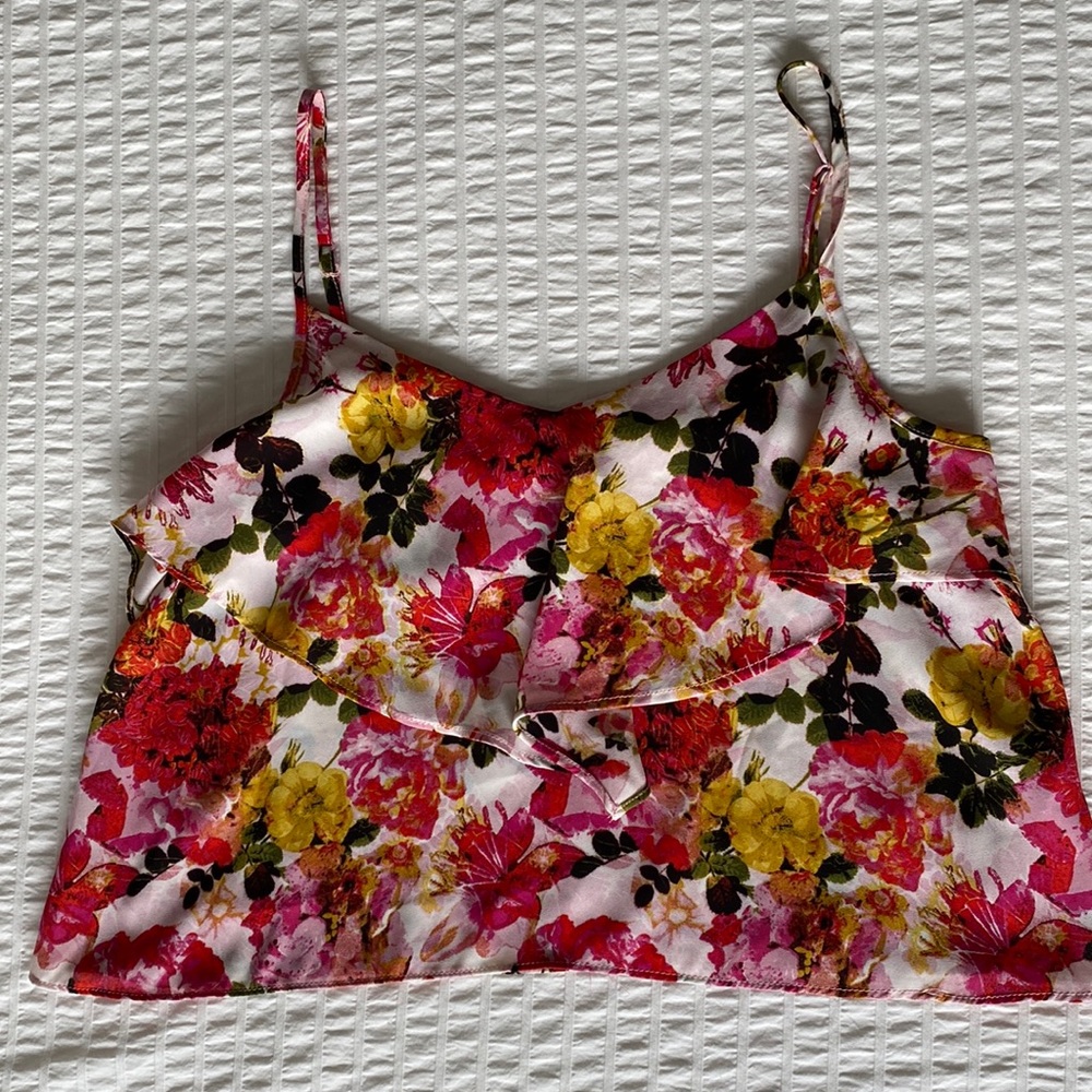 Dynamite Floral crop top